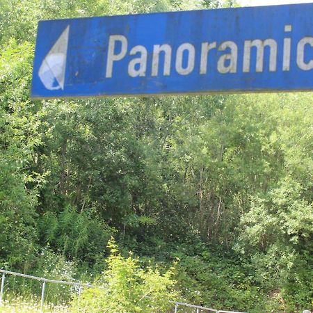 Zum Wohlfuehlen Ferienwohnung Fuer Max 5 Erwachsene Und 1 Kind, Schwimmbad Vor Der Tuer, Tiere Erlaubt سيركسدورف المظهر الخارجي الصورة